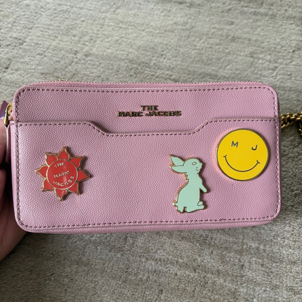 MARC JACOBS Pink Double Zip Crossbody Wallet with Pins